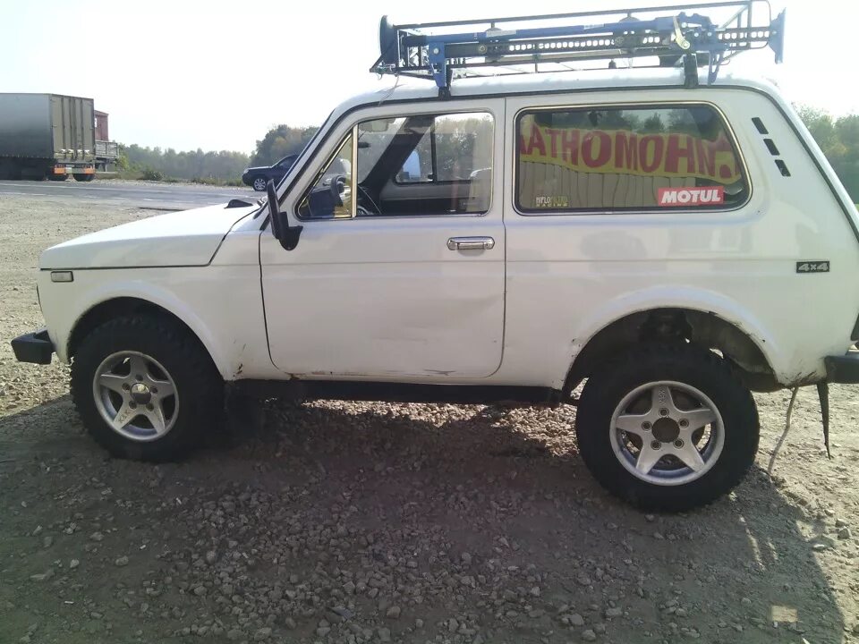 Нива на 15 колесах фото cordiant off road 205/70/r15 покупка - Lada 4x4 3D, 1,7 л, 2005 года шины DRIVE2