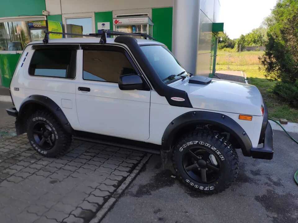 Нива на 215 75 15 фото COMFORSER CF3000 215/75 R15 - Lada 4x4 3D, 1,7 л, 2007 года запчасти DRIVE2