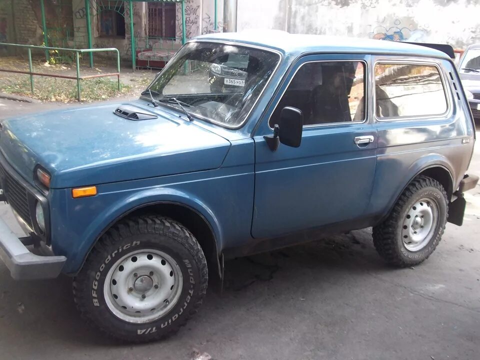 Нива на 215 75 15 фото Подарок № 1 Колеса BFGoodrich Mud Terrain T/A KM 215/75 R15 - Lada 4x4 3D, 1,7 л