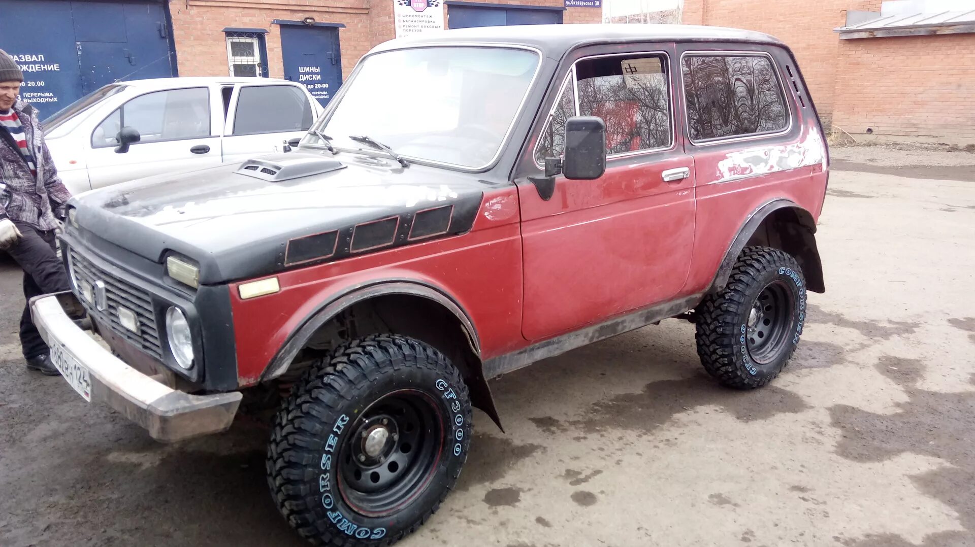Нива на 215 резине фото Перевоплощение часть 1 резина мт 215/75 r15 Comforser 3000 CF - Lada 4x4 3D, 1,7