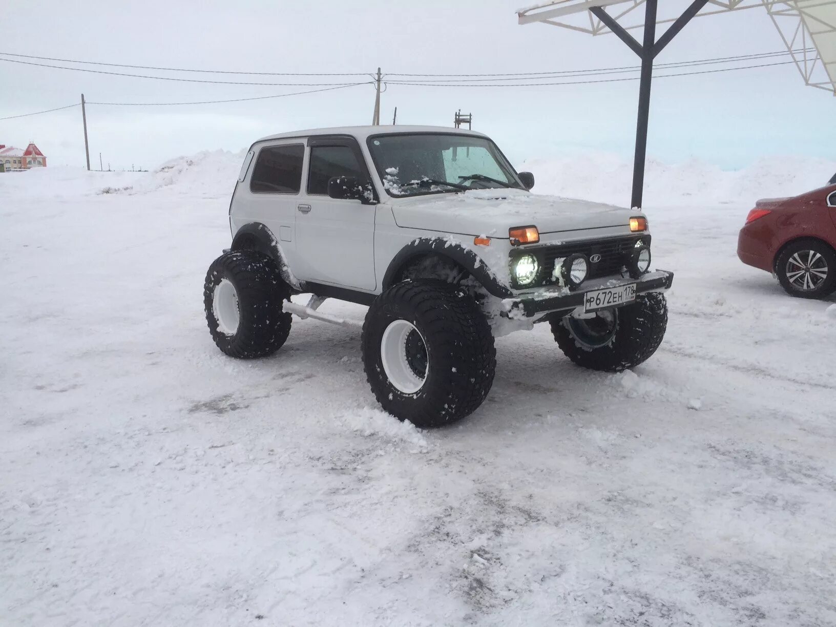Нива на больших колесах фото Установка трехсоставных кованных дисков - Lada 4x4 3D, 1,7 л, 2013 года колёсные