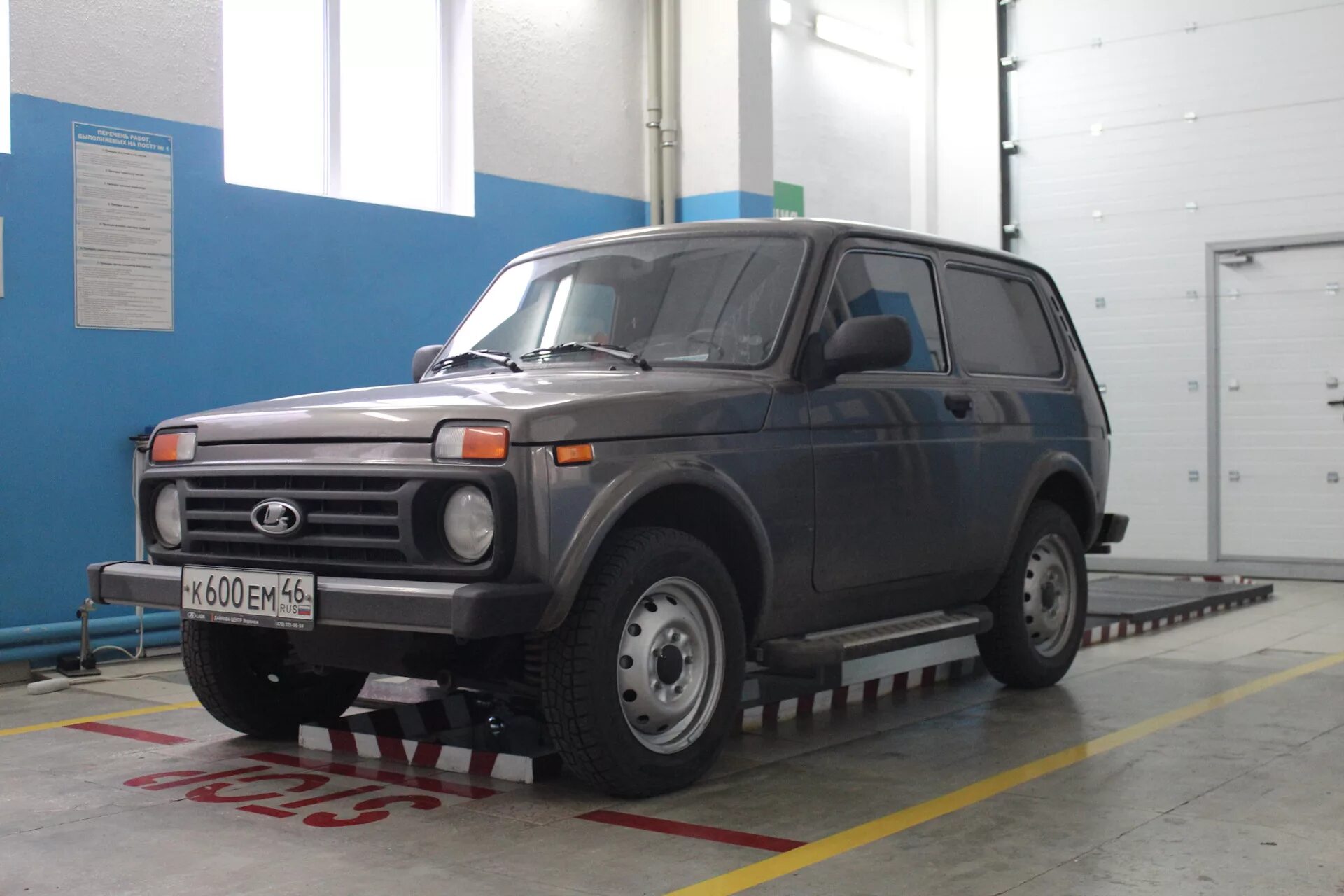 Нива на черных штампах фото нива на штампах R16 - DRIVE2