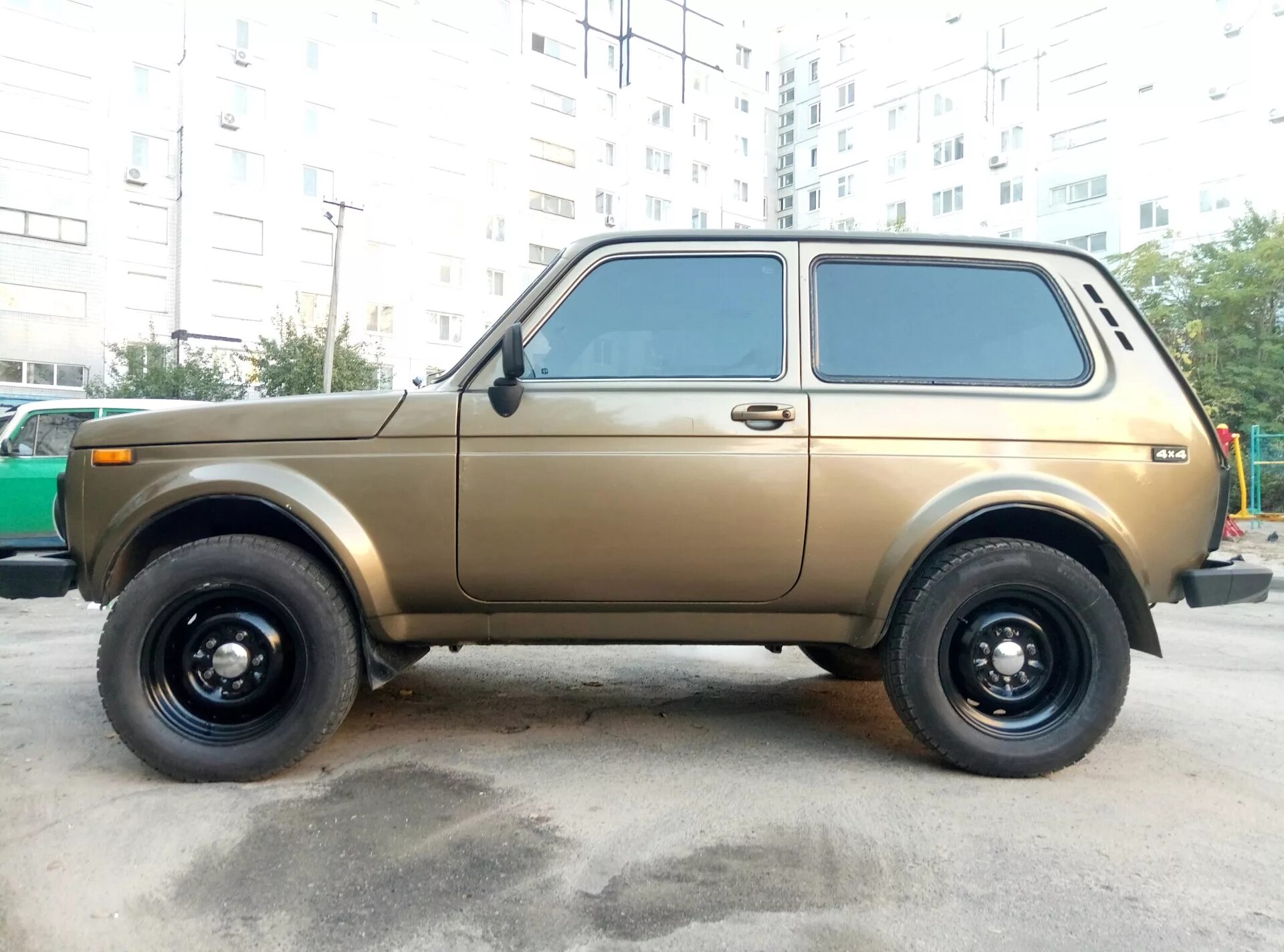 Нива на черных штампах фото Разварки наконец-то на ниве. - Lada 4x4 3D, 1,6 л, 1988 года колёсные диски DRIV