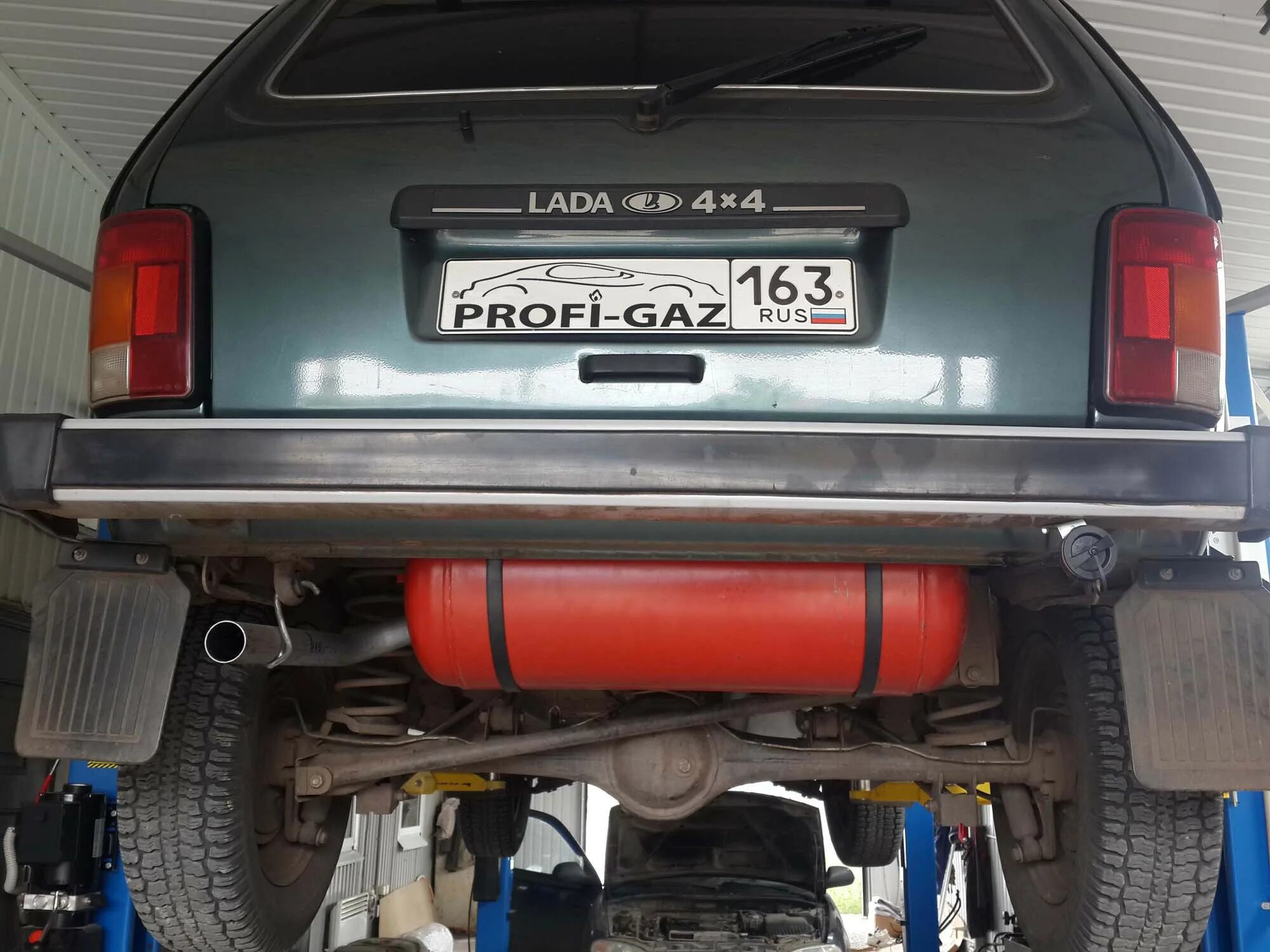 Нива на газу фото Газовое оборудование для автотранспорта на Транзитной улице: адреса и телефоны -