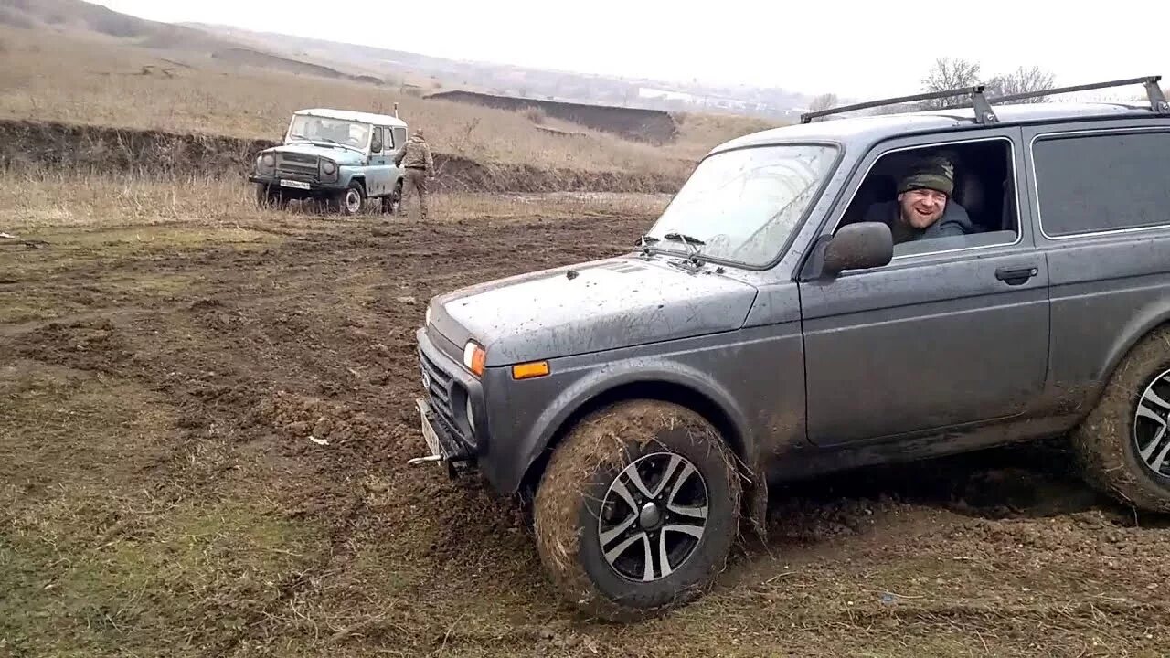 Нива на грязевых колесах фото Нива Урбан примерка 30х колес Maxxis M-T 225/75/R16 - YouTube
