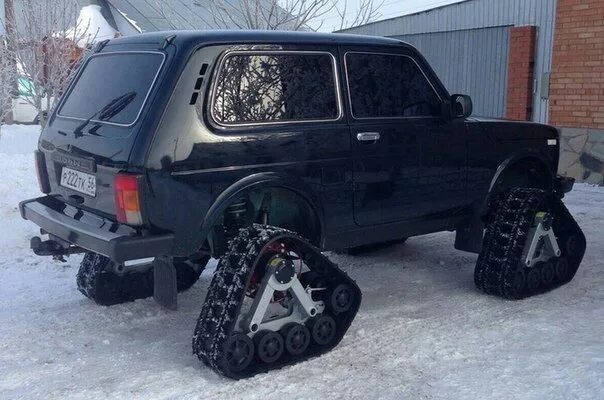 Нива на гусеницах фото Какиеже у нас они все разные. Ч3 - Lada 4x4 3D, 1,7 л, 1999 года наблюдение DRIV