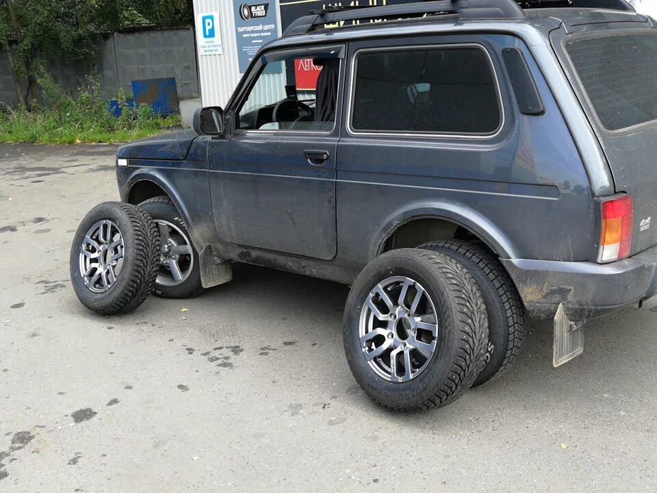Нива на колесах 215 65 16 фото Резина 215/65/16 на Ниву - Lada 4x4 3D, 1,7 л, 2017 года шины DRIVE2