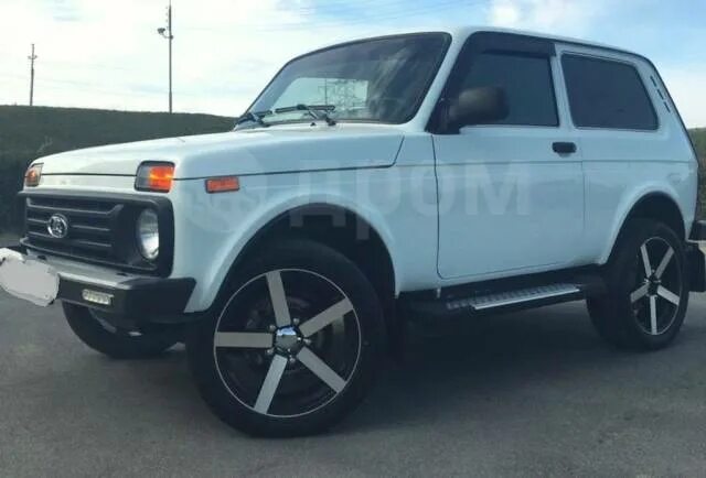 Нива на литье фото Литые диски Vossen R16 на Ниву УАЗ, 16", 1 шт, 6x139.7, 8,00 кг. литой, 98,5 мм.