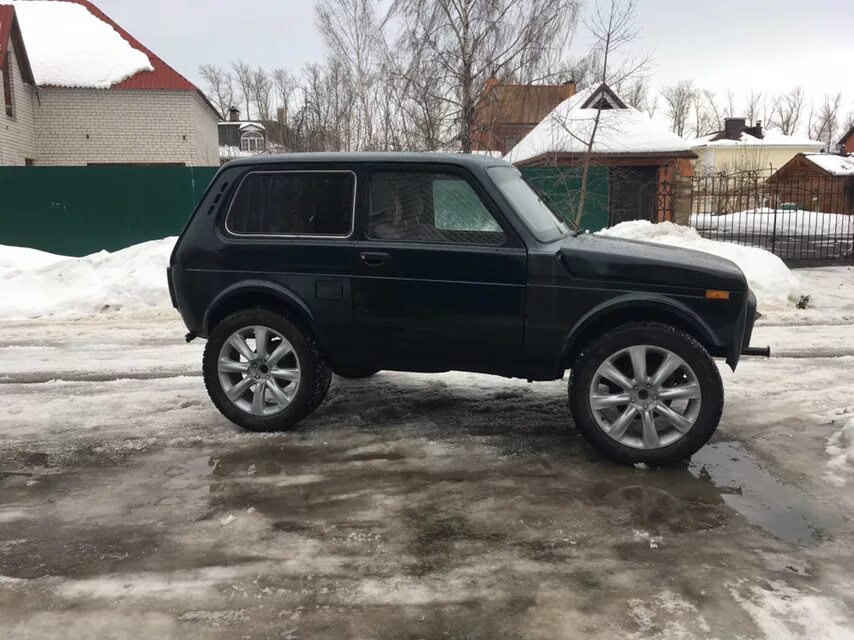 Нива на литье фото R 20 на ниву - Lada 4x4 3D, 1,7 л, 1995 года шины DRIVE2