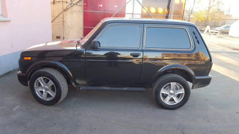 Нива на резине 205 55 16 фото Резина Matador Sibir Ise 215*65 - Lada 4x4 3D, 1,7 л, 2015 года шины DRIVE2