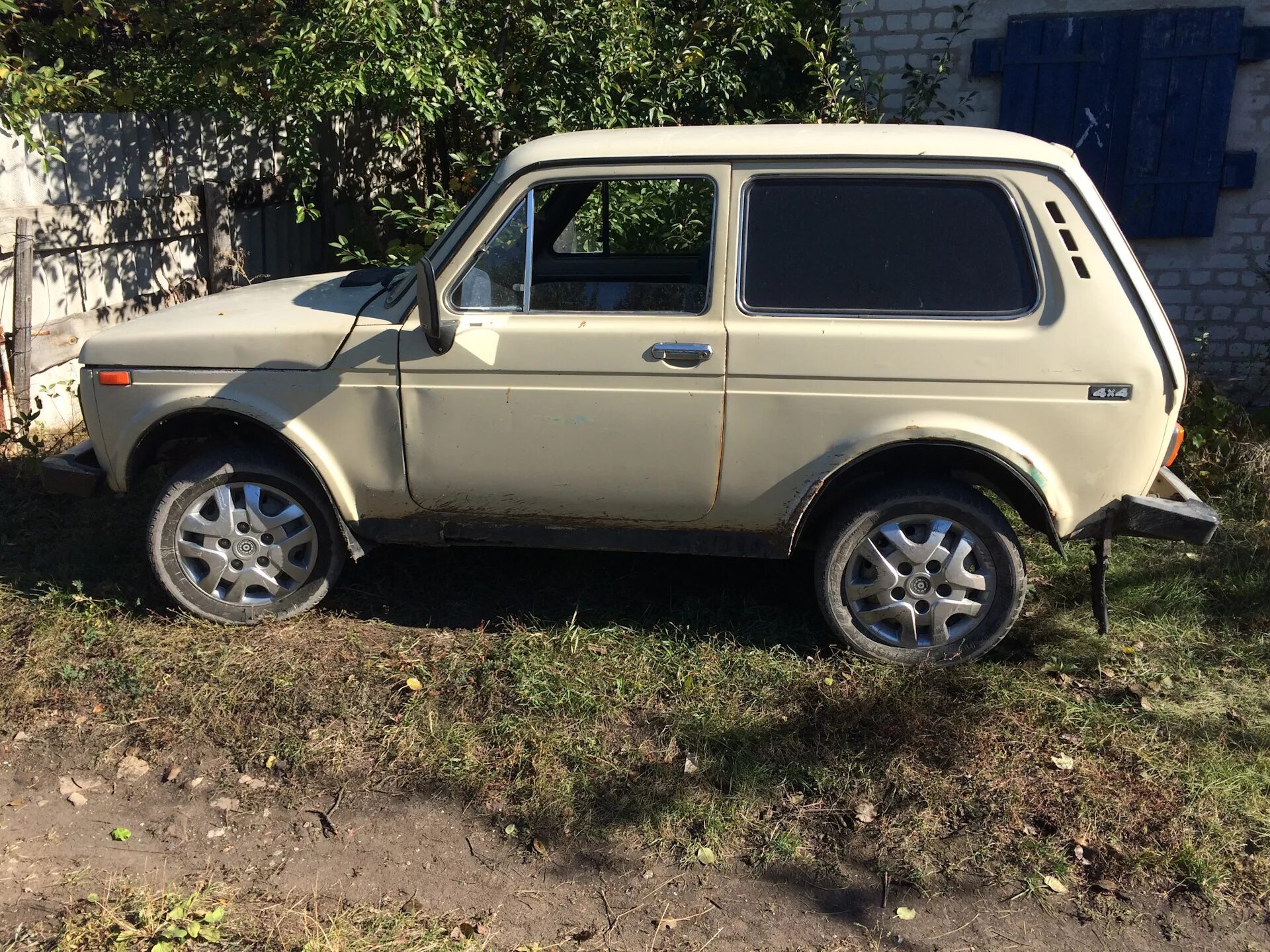 Нива на резине 205 55 16 фото Тапки на зиму - Lada 4x4 3D, 1,6 л, 1989 года шины DRIVE2