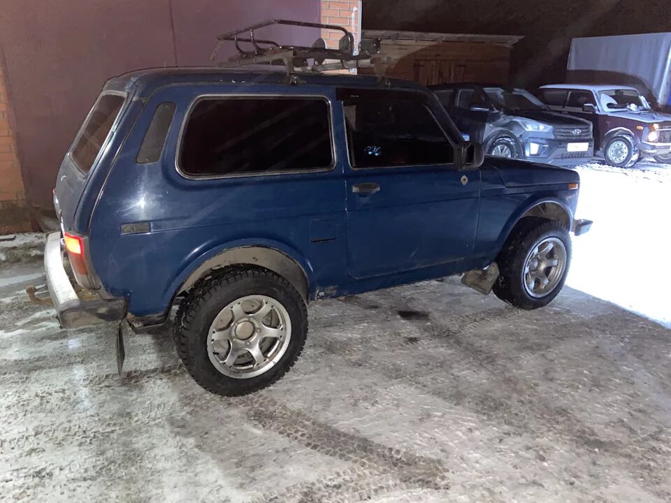 Нива на резине 205 55 16 фото 3. Новые тапки 2.0 - Lada 4x4 3D, 1,7 л, 2004 года шины DRIVE2