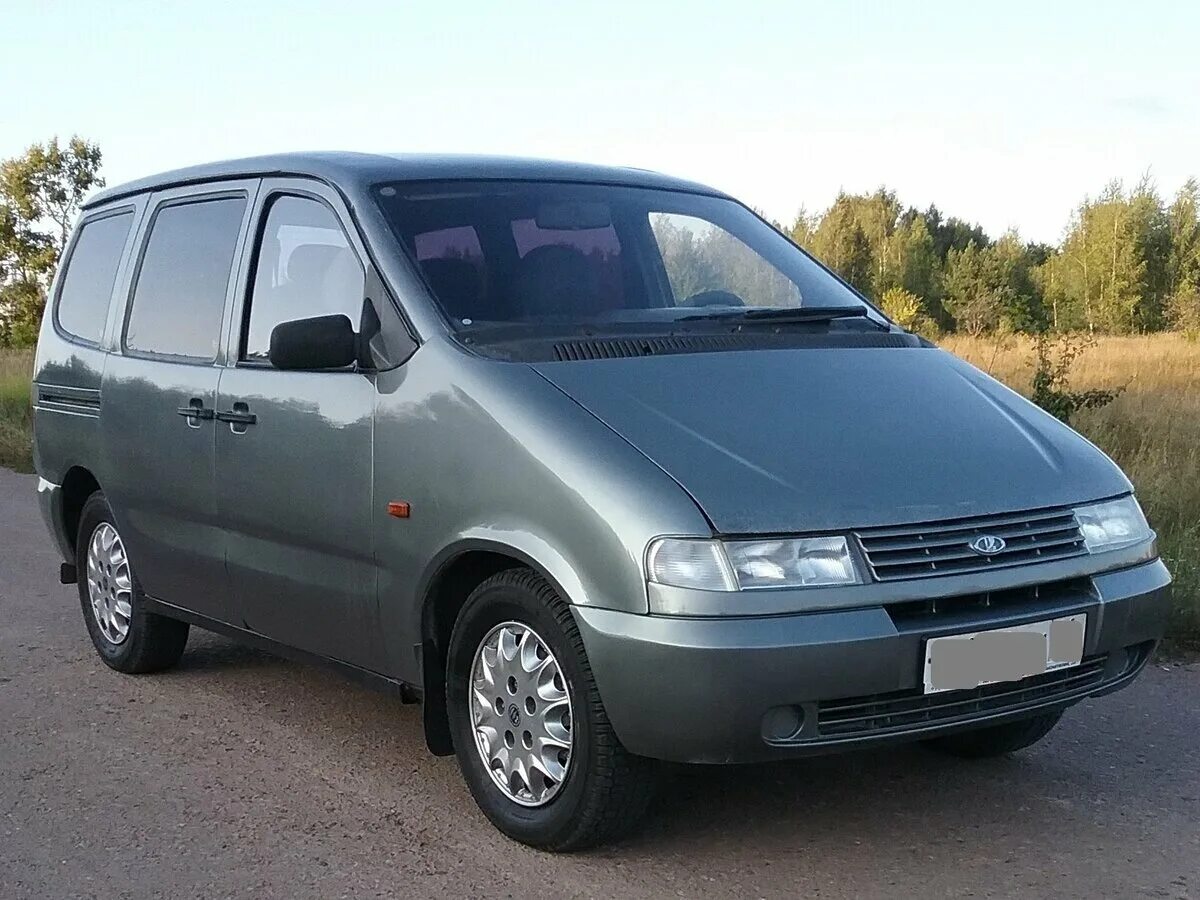 Нива надежда фото Купить б/у Lada (ВАЗ) 2120 Надежда I Рестайлинг 1.8 MT (80 л.с.) 4WD бензин меха