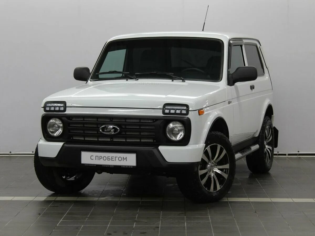 Нива новая белая фото Купить б/у Lada (ВАЗ) 2121 (4x4) I Рестайлинг 1.7 MT (83 л.с.) 4WD бензин механи