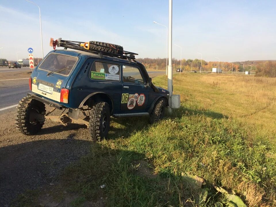 Нива офф роуд фото Обрыв верхних продольных тяг. Плак, плак))). Мысли про А-образный рычаг - Chevro