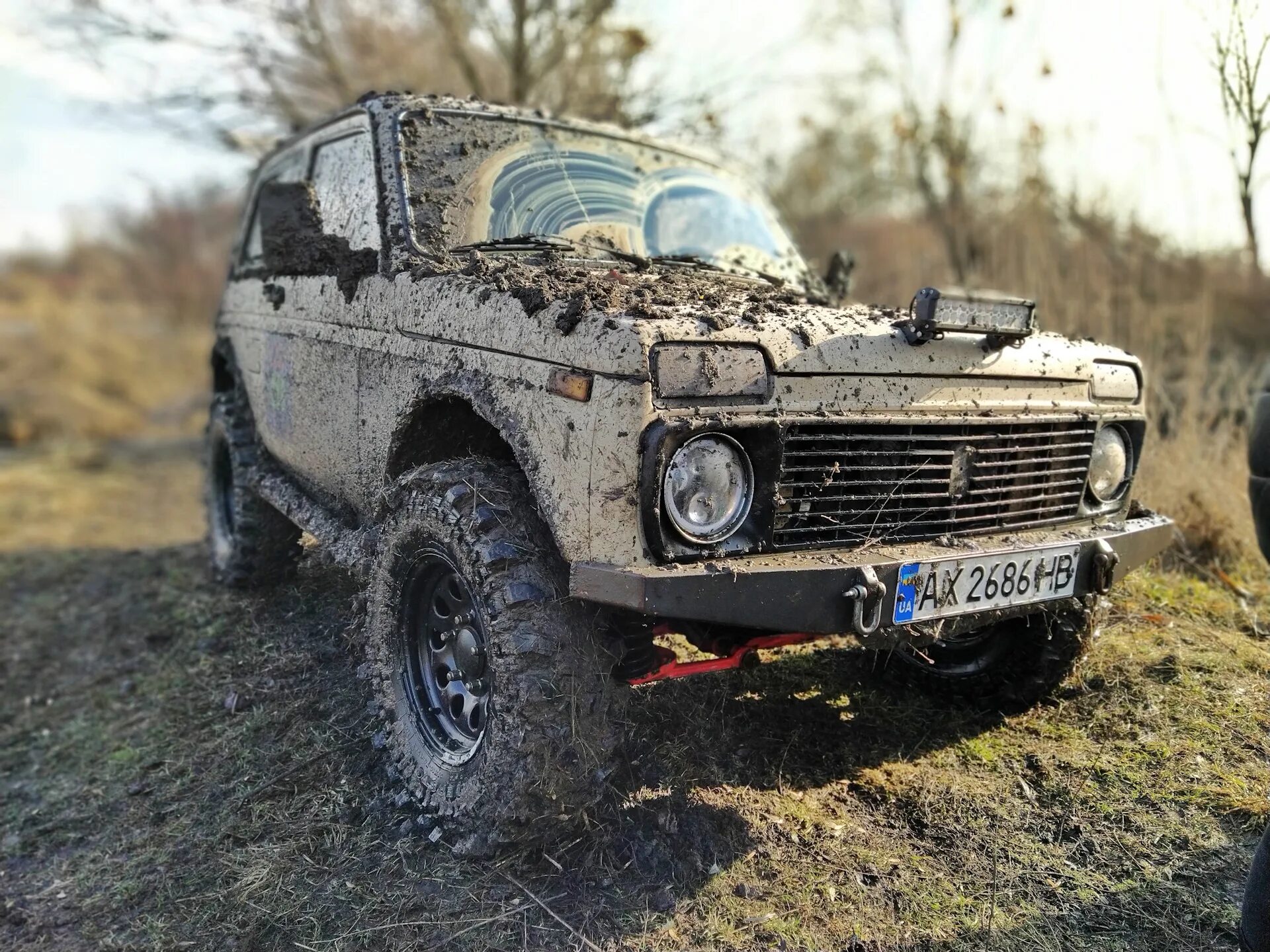 Нива офф роуд фото НИВА немного удивила JEEP Wrangler на бездорожье - Сообщество "Ниваклуб" на DRIV