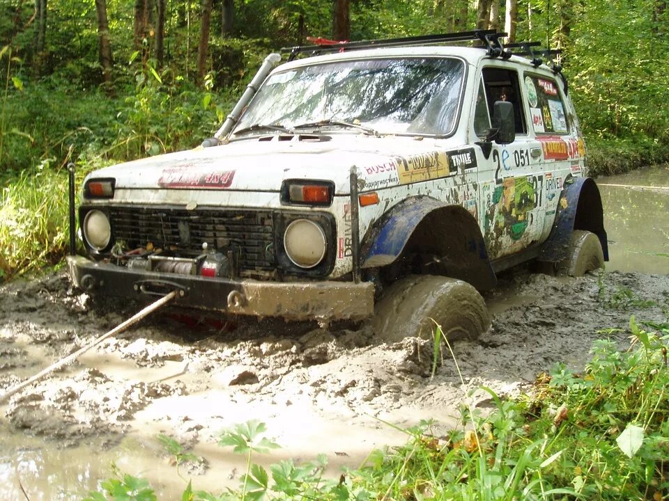 Нива оффроуд фото Колёсные редукторы - испытание дубль два - Lada 4x4 3D, 1,7 л, 1997 года покатуш