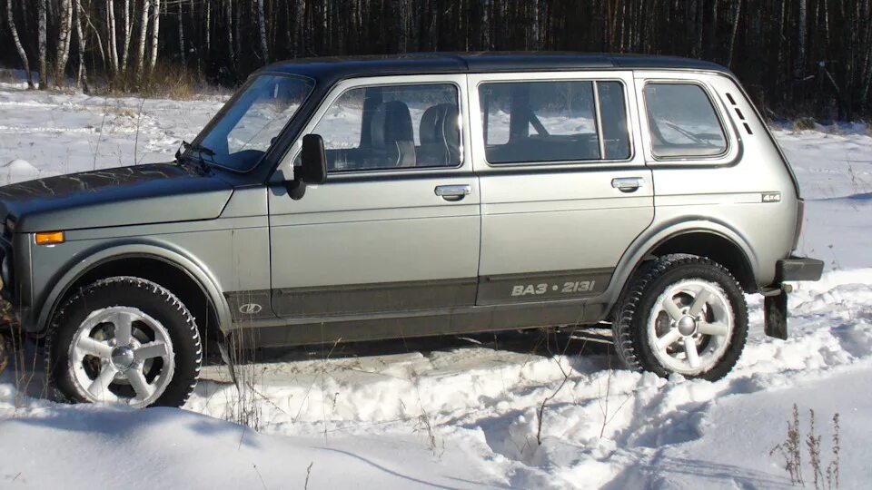 Нива отзывы владельцев с фото Lada 2131 1.7 бензиновый 2008 на DRIVE2