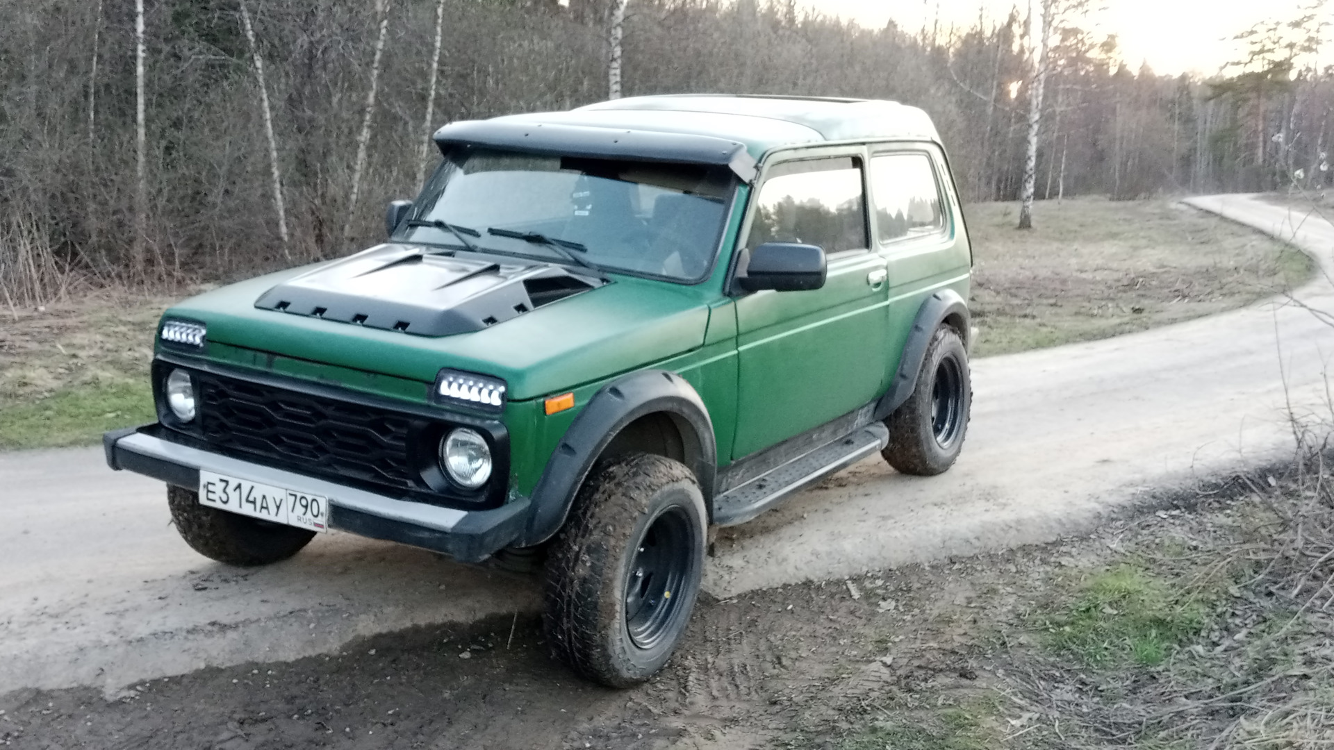 Нива отзывы владельцев с фото Lada 21218 Фора 1.7 бензиновый 1999 Бронтозавр на DRIVE2