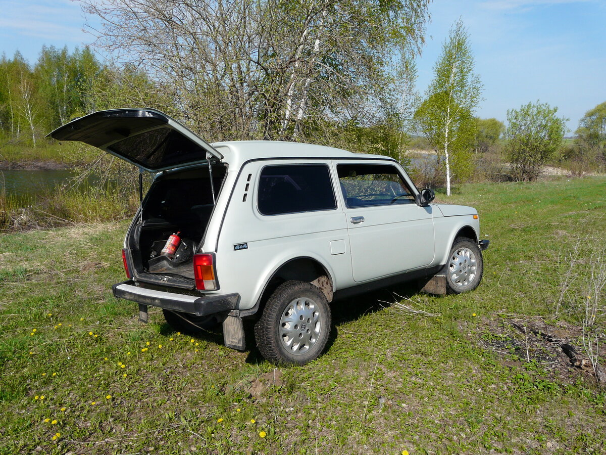 Нива отзывы владельцев с фото Купить б/у Lada (ВАЗ) 2121 (4x4) I Рестайлинг Фора 1.7 MT (80 л.с.) 4WD бензин м