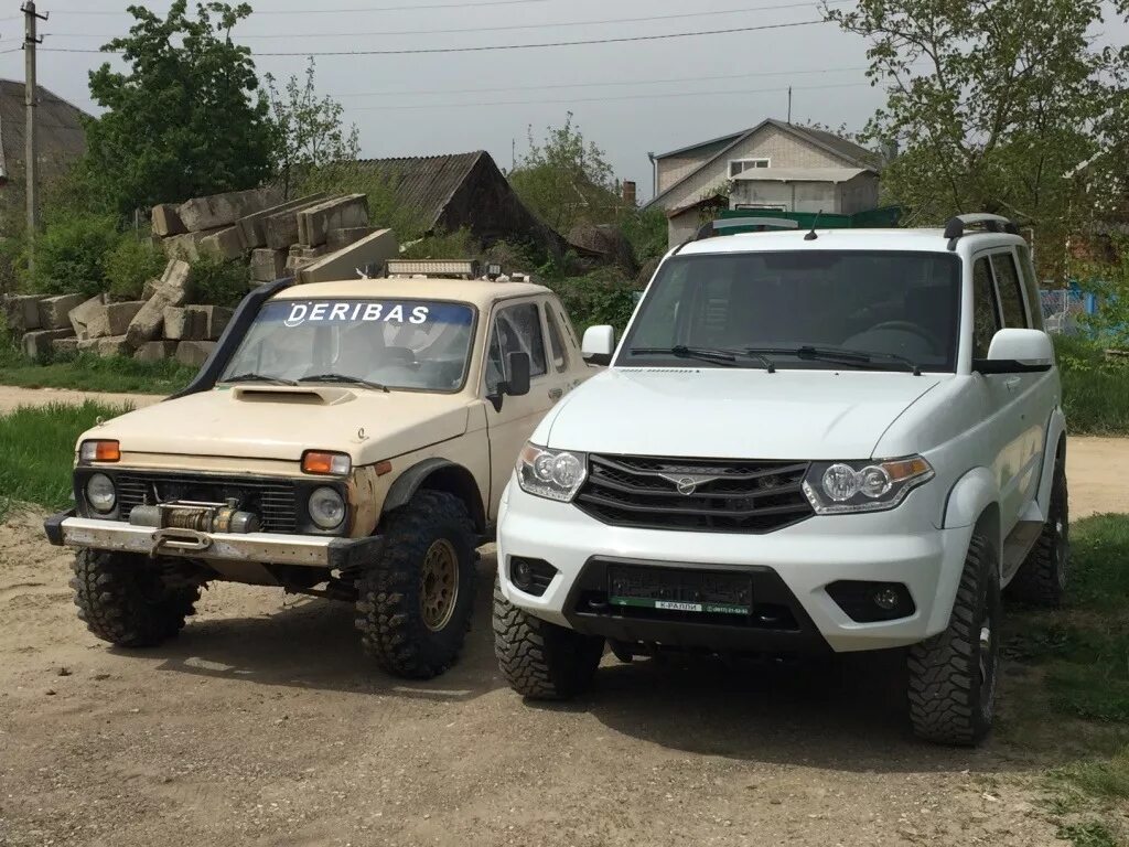 Нива патриот фото Deribas Niva. Джиперская свадьба! Женитьба Нивочки на Патриоте:-). - Lada 4x4 3D