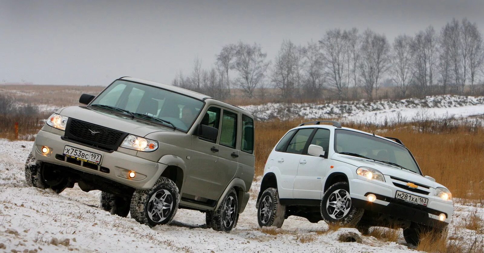 Нива патриот фото UAZ PATRIOT Первая встреча. - Renault Megane I, 1,4 л, 2002 года тест-драйв DRIV