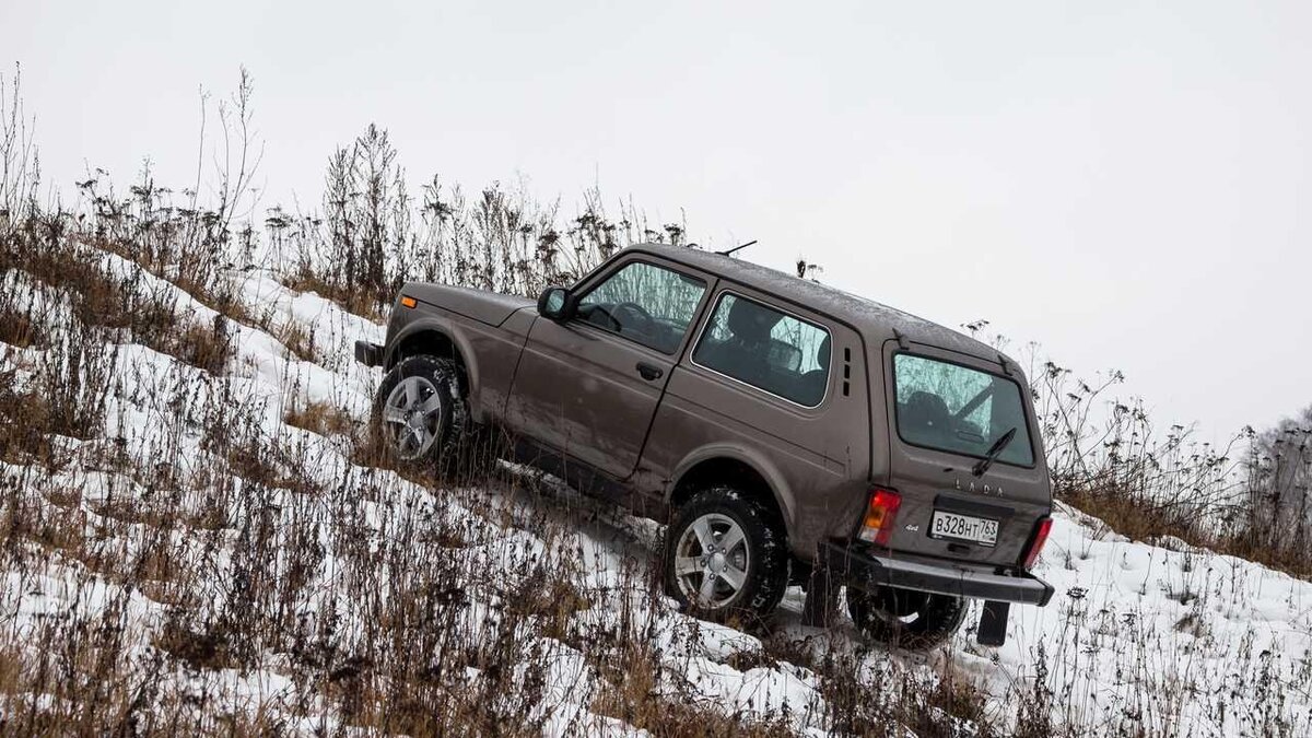 Нива патриот фото Нива с мотором от Весты Автомобильный обозреватель Дзен