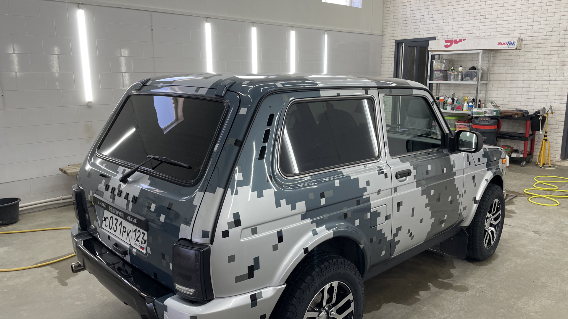 Нива пиксели фото Lada 4x4 3D 1.7 бензиновый 2015 Пиксель на DRIVE2