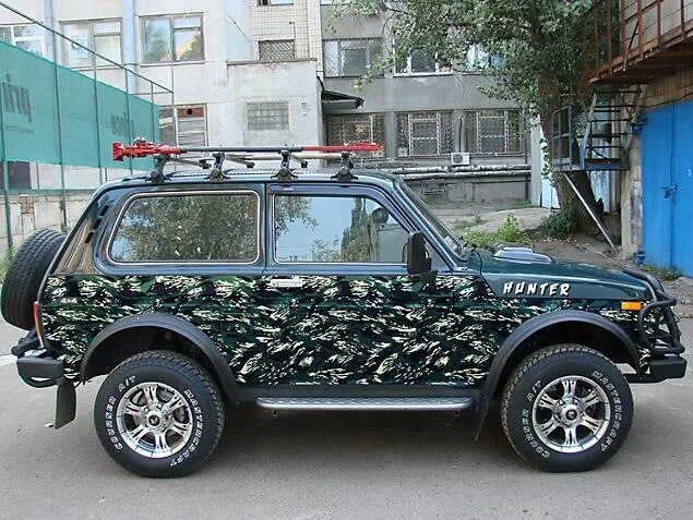 Нива пиксели фото Изготовление : Наклеек, Стикеров, оклейка машин . - DRIVE2