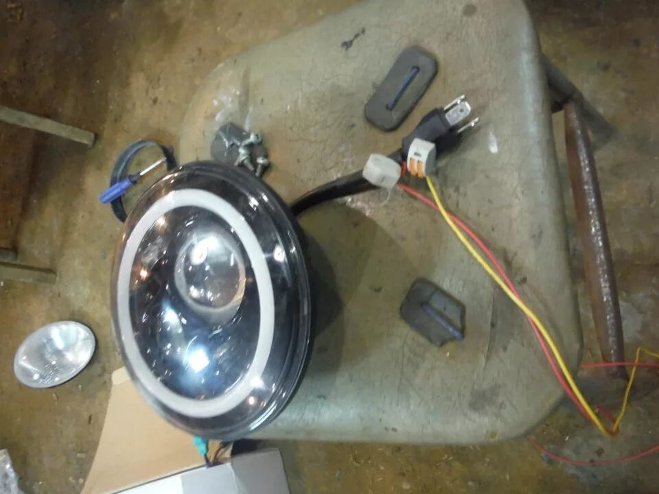 Нива подключение led фары LED фары на Ниву - DRIVE2