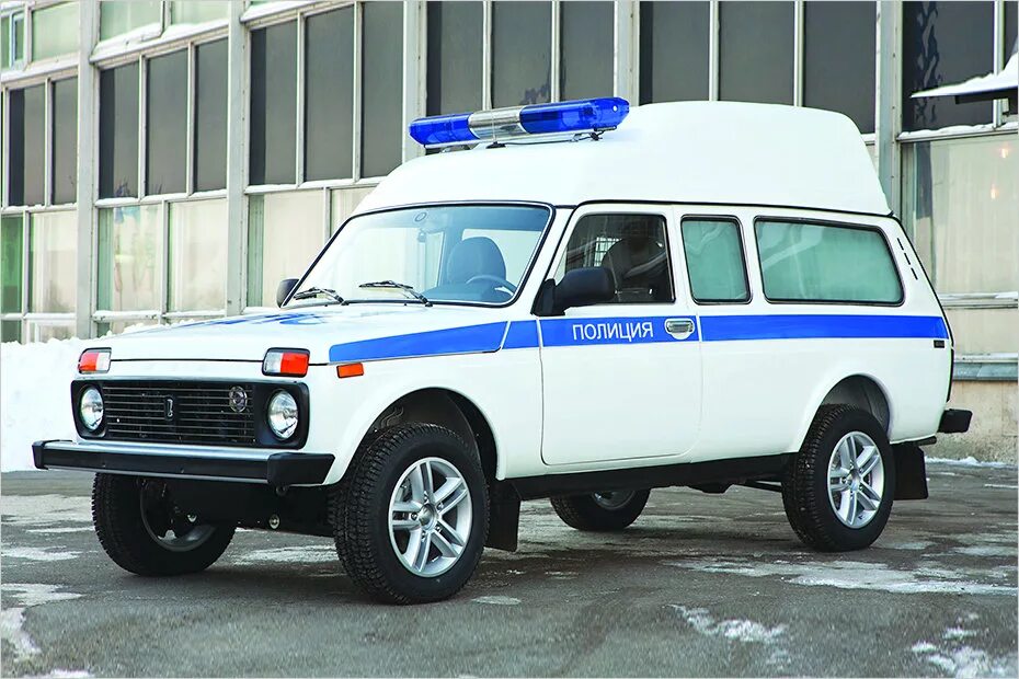 Нива полиция фото Lada 4x4: Культ Российской Нивы Кратка история 40-летия Ваз-2121