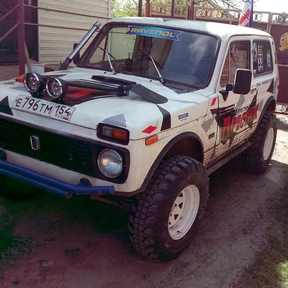 Нива престиж фото Диски 8" -25 "Престиж" имеет вид) - Lada 4x4 3D, 1,6 л, 1987 года тюнинг DRIVE2