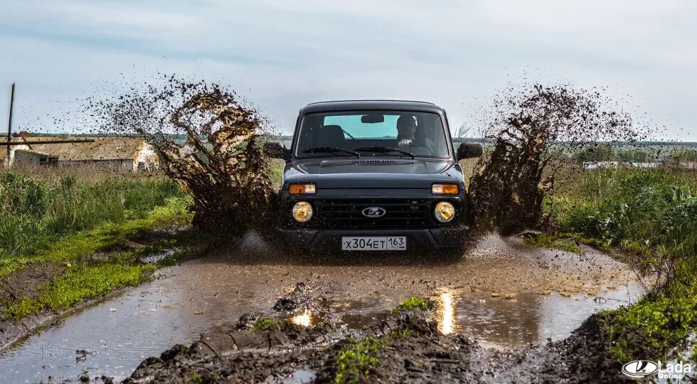 Нива природа фото Фото обзор 5-ти дверной Lada 4x4 Урбан (ВАЗ 2131)