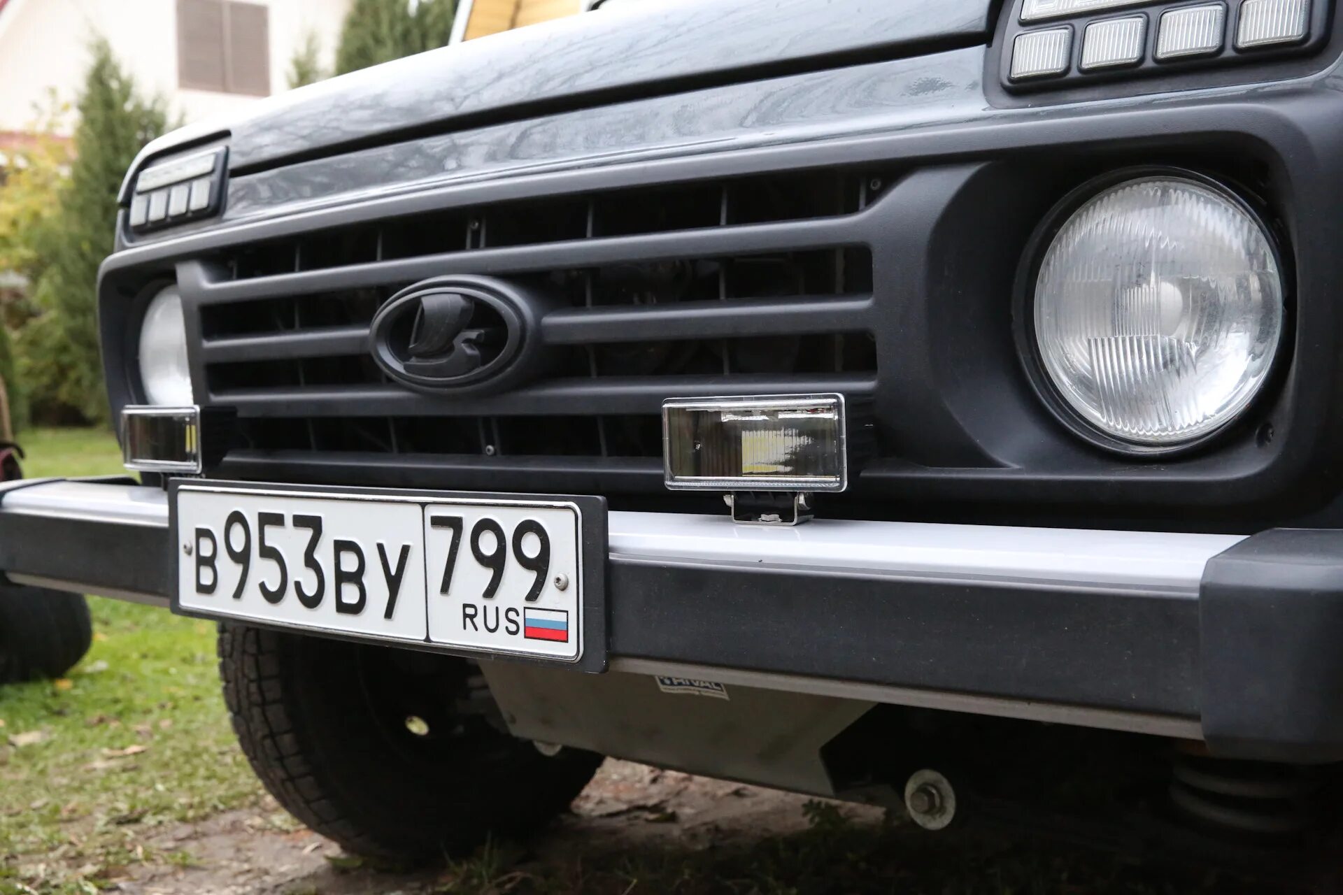 Нива противотуманки фото Установка противотуманок Criline Upref через реле - Lada 4x4 3D, 1,7 л, 2018 год