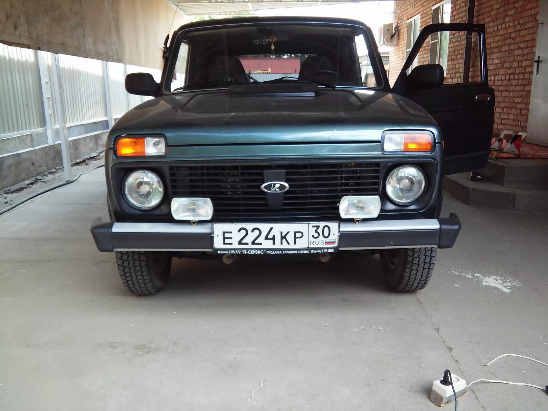 Нива противотуманки фото Установка противотуманных фар на ваз 2131(нива)Лепрекон. - Lada 4x4 5D, 1,7 л, 2