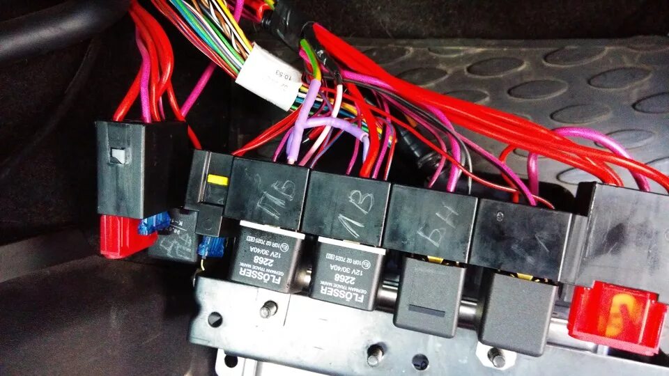 Нива реле бензонасоса фото Новый режим работы вентиляторов - Chevrolet Niva, 1,7 л, 2007 года электроника D