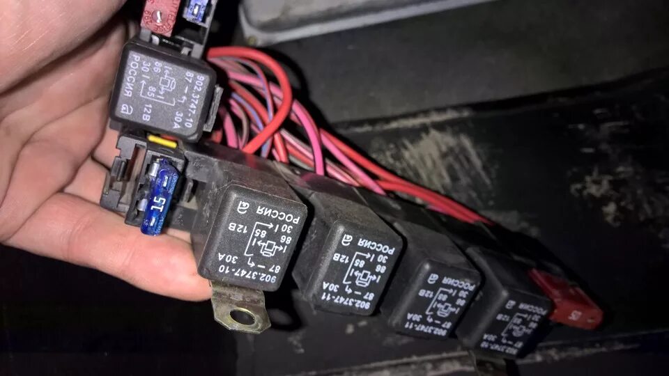 Нива реле бензонасоса фото Реле на 40 Ампер на Эл. вентиляторы. - Chevrolet Niva, 1,7 л, 2006 года электрон