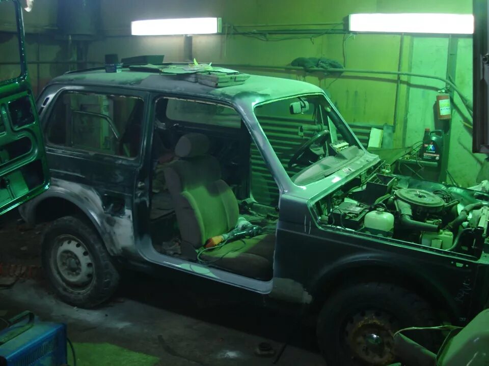 Нива ремонт своими Восстановление. Шпатлевка. - Lada 4x4 3D, 1,7 л, 2000 года кузовной ремонт DRIVE