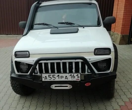 Нива решетка радиатора тюнинг купить Решетка радиатора ЗУБР на LADA 4x4. Белая. :: ЭКСТЕРЬЕР / ОБВЕС :: Все товары