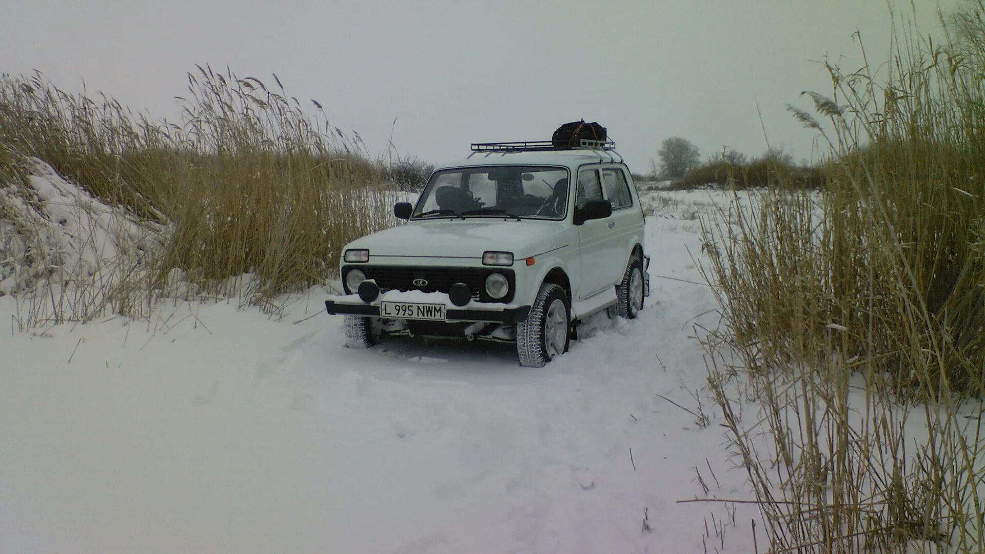 Нива рыбалка фото Lada 4x4 3D 1.7 бензиновый 2012 Nikki на DRIVE2