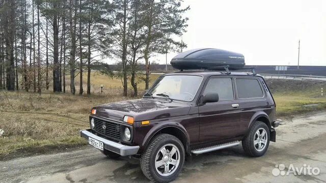 Нива с боксом на крыше фото Картинки БОКС НА КРЫШУ АВТОМОБИЛЯ НИВА