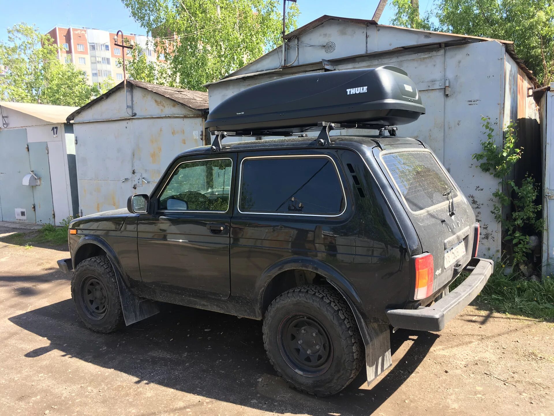 Нива с боксом на крыше фото Бокс на крышу - Lada 4x4 3D, 1,7 л, 2017 года аксессуары DRIVE2