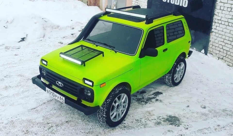 Нива с черной крышей фото Одеваемся красиво - Lada 4x4 3D, 1,7 л, 1999 года стайлинг DRIVE2