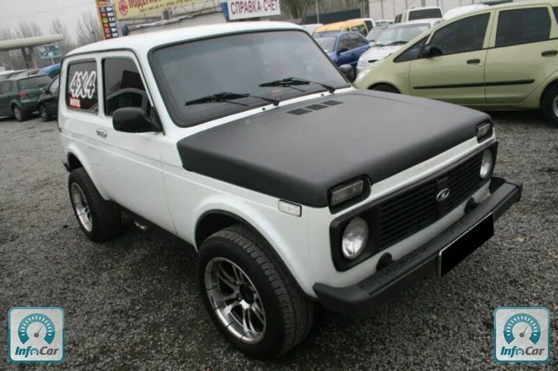 Нива с черной крышей фото ВАЗ 2121 Niva 2005