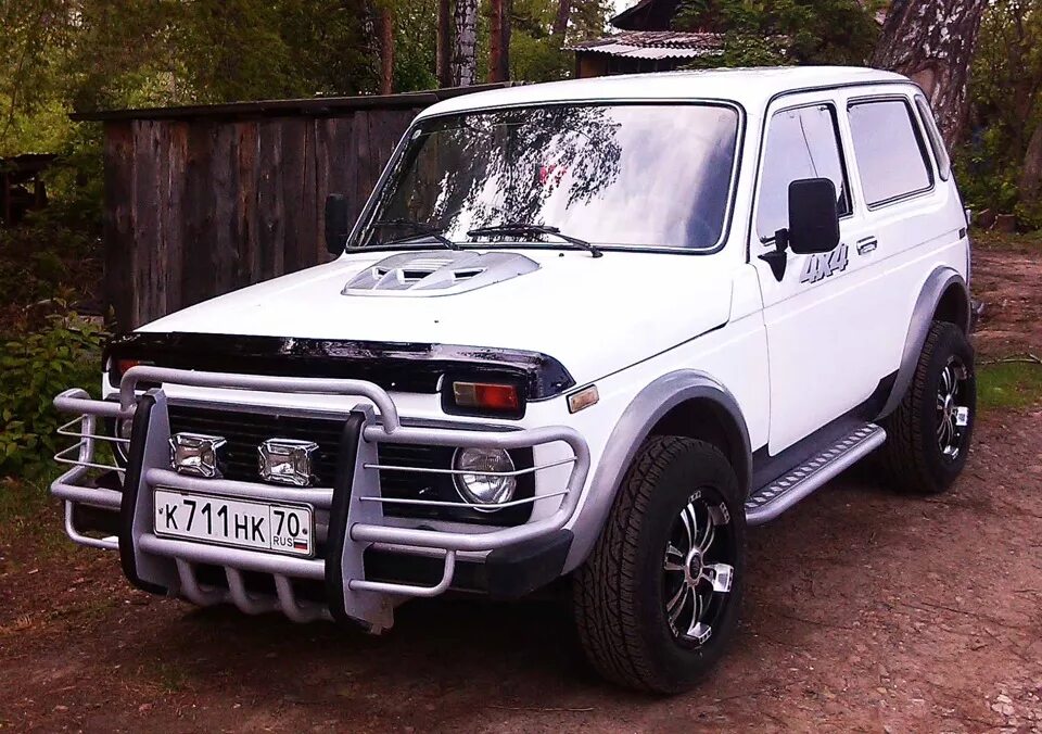 Нива с кенгурятником фото Обновки. - Lada 4x4 3D, 1,7 л, 2003 года тюнинг DRIVE2