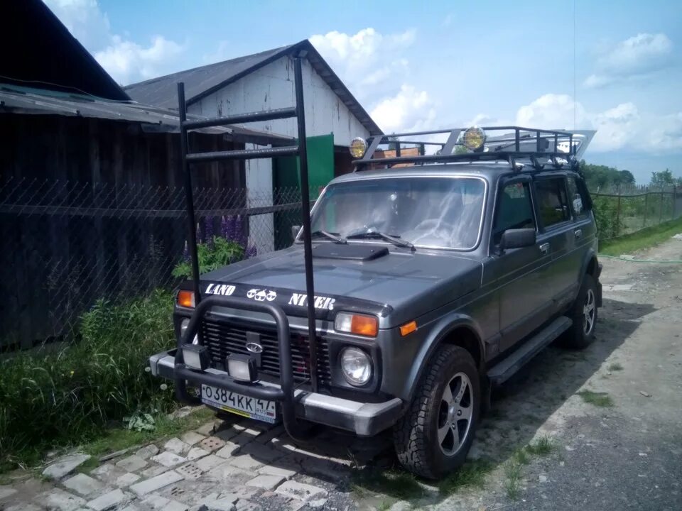 Нива с кенгурятником фото Перевозка длинномеров на НиФкЕ! - Lada 4x4 5D, 1,7 л, 2010 года аксессуары DRIVE
