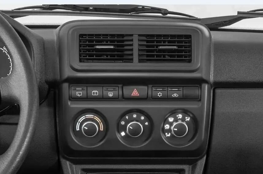 Нива с кондиционером фото Лада 4x4 2131 Нива рестайлинг 2019, 2020, 2021, джип/suv 5 дв., 1 поколение техн
