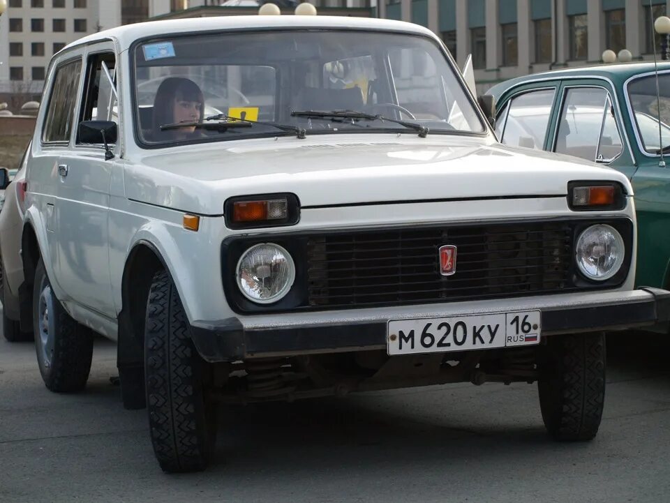 Нива с номером фото Все обо всем) - Lada 4x4 3D, 1,6 л, 1993 года другое DRIVE2