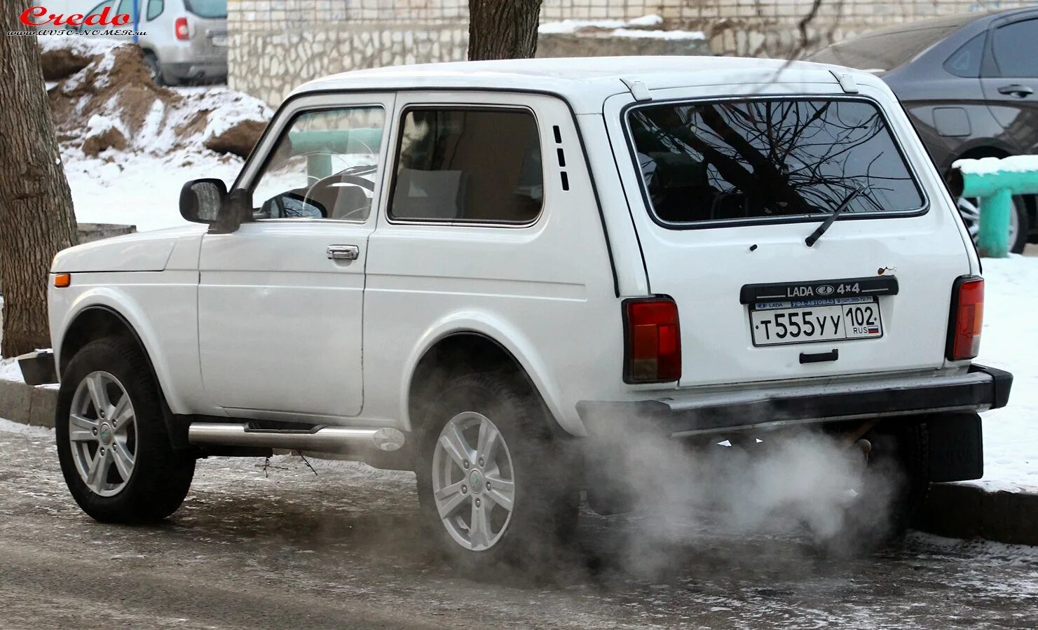 Нива с номером фото "т 555 уу 102" photos Lada (VAZ) 2121 Нива. Russia