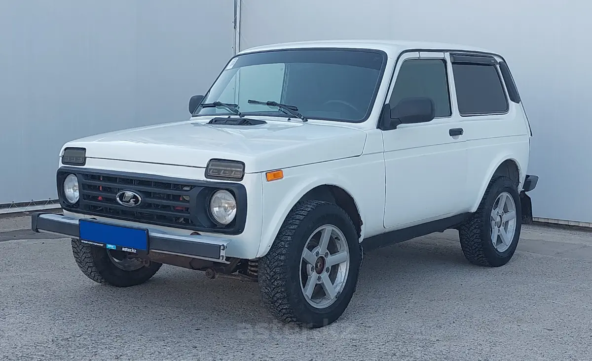 Нива с пробегом фото Купить LADA (ВАЗ) 2121 (4x4) в Уральске в автосалоне. Покупка, продажа авто внед
